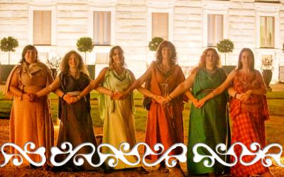 #okelum #associazioneokelum #dervonne #dervonnae #danzadelledervonne #museireali #museirealitorino #museodiantichità #museodiantichitàditorino #samonios #samhain #samonios2022 #samhain2022 #halloween #halloween2022 #danze #guerrieri #danzeantiche #danzestoriche #ancientdance #dancers #dance #celticdance #warrior #celticwarrior #celti #celts #ironage #piedmont #etàdelferro #progettogalloromanitas #ocelum #didattiche #archeologia #cosmesiantica #tinturaantica #cozio #rievocazionestorica #reenactment #livinghi