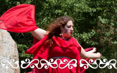 danze dervonne celtiche celti femminili celtic dance dancer danzatrici celtiche veli menhir cromlech cavaglià cosmesi antichità lapislazuli