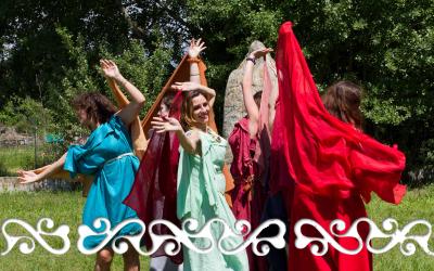 danze dervonne celtiche celti femminili celtic dance dancer danzatrici celtiche veli menhir cromlech cavaglià cosmesi antichità lapislazuli